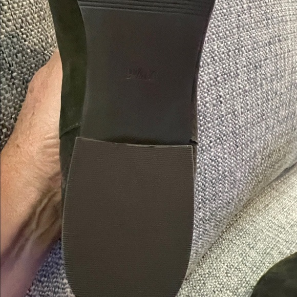 New Talbots Women's DAKOTA SUEDE SCALLOP-EDGE
ANKLE BOOT Olive Green - Picture 4 of 7